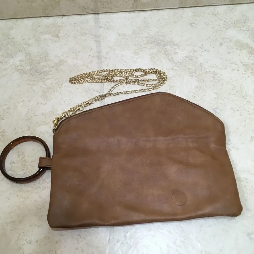 ‎MUD PIE CROSSBODY/WRISTLET BAG IN BROWN